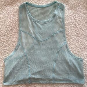LULULEMON crop muscle tank